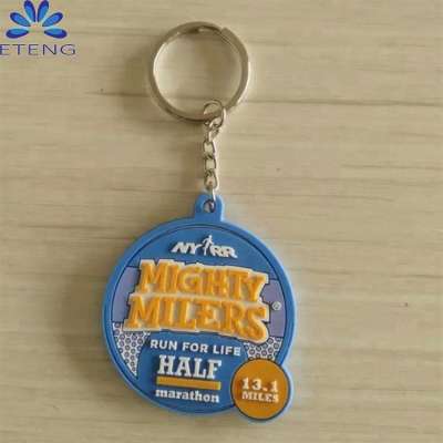 Promotion custom made rubber keychains with company logo